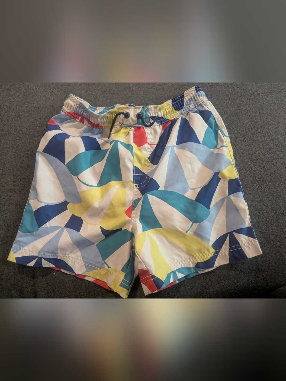 Tea Collection Umbrella Patterned Swim Shorts